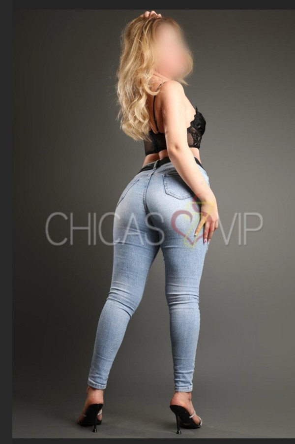 Laura – segunda foto