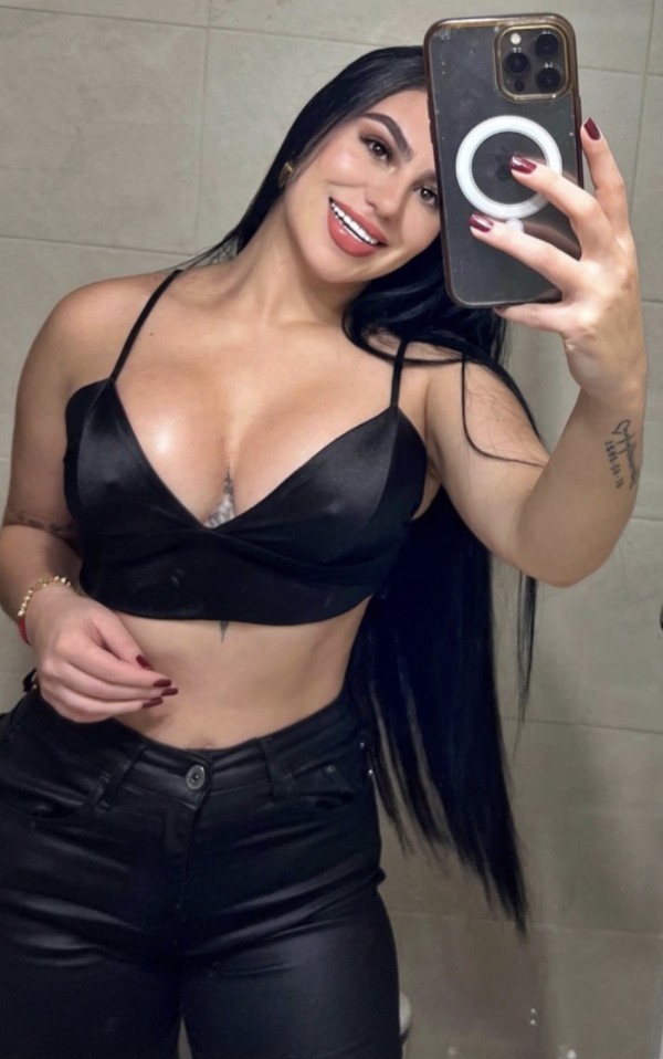 Pamela – segunda foto