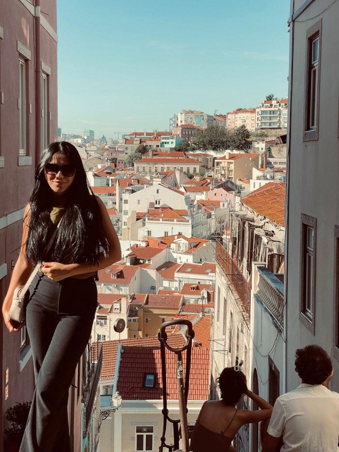 Laura – segunda foto