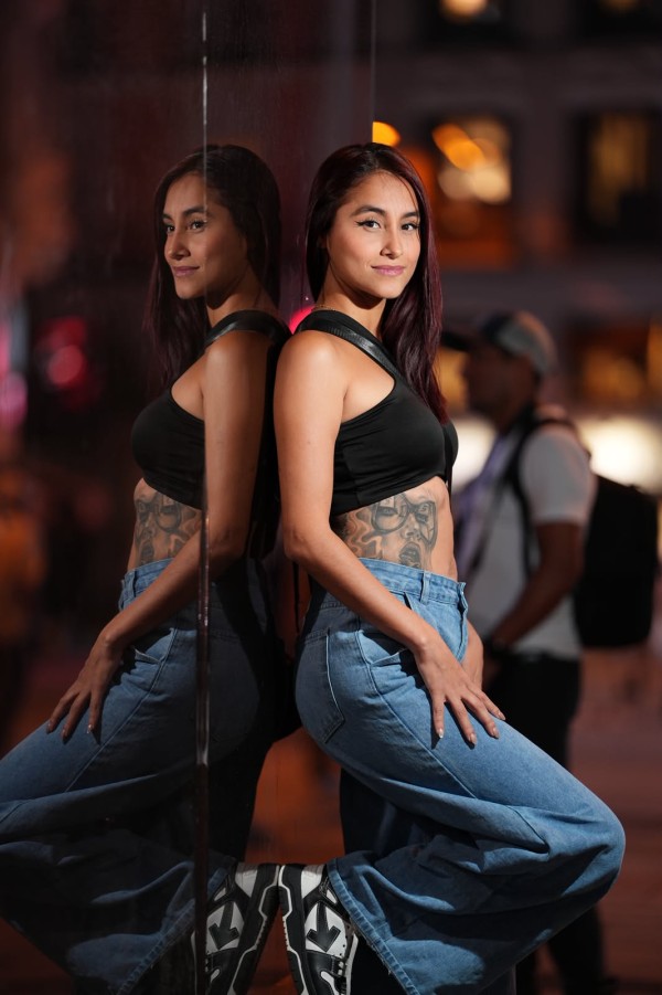 Angie – segunda foto