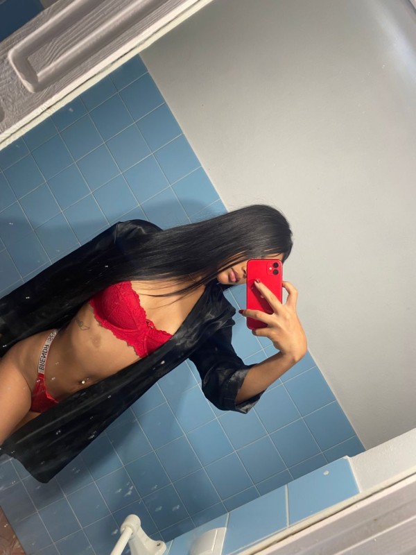 Isis – segunda foto