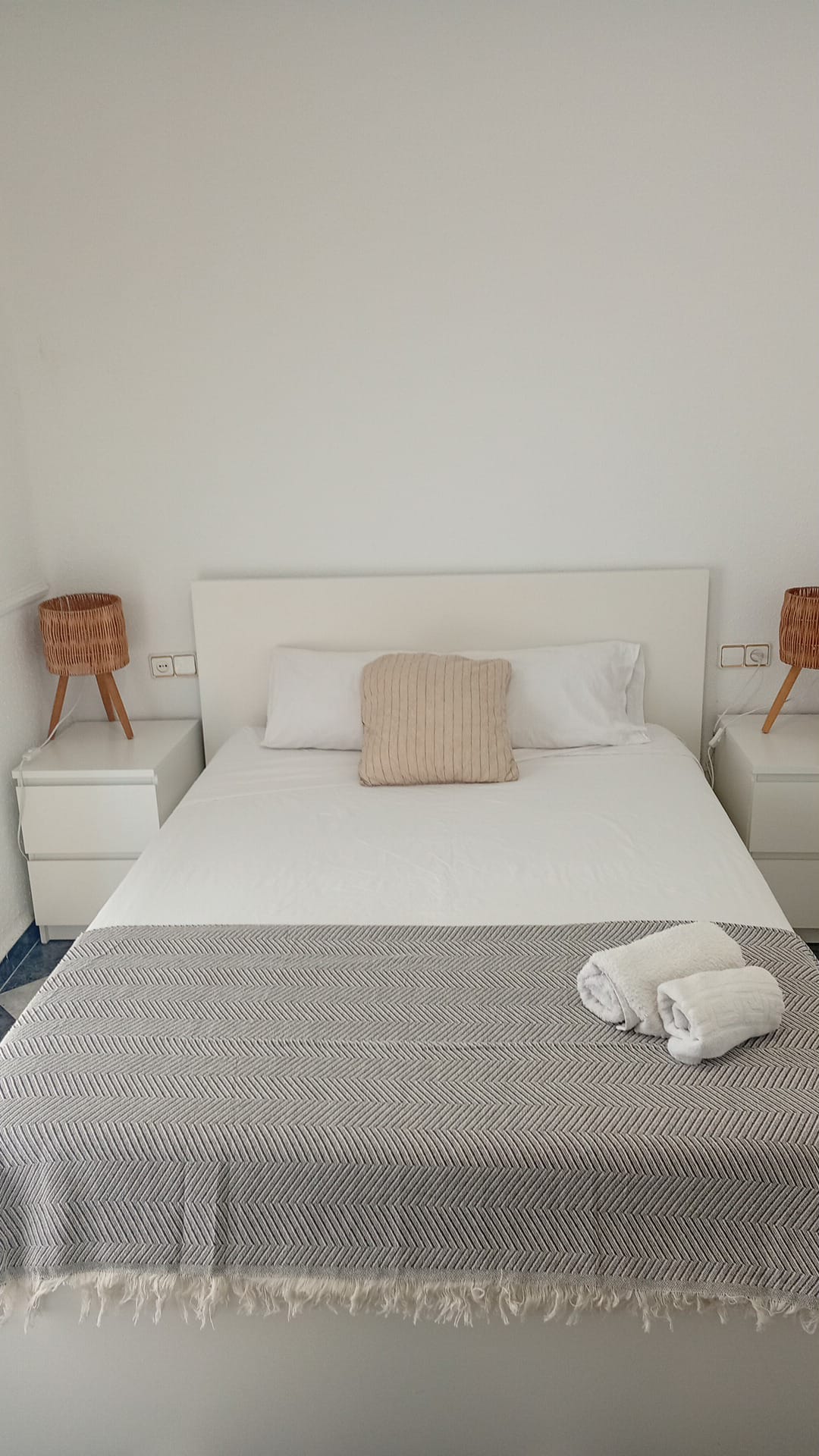 Foto de Dina, escort en Valencia